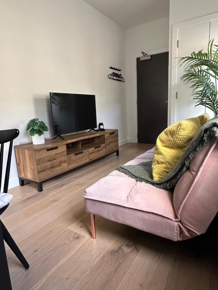 Апартаменты Contemporary Pied A Terre In The Heart Of Бат Экстерьер фото